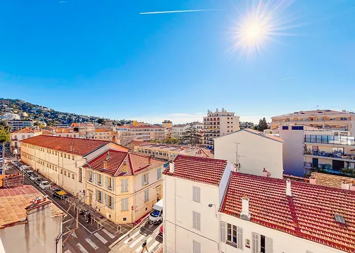 Montfleury - Comfortable Center Inn