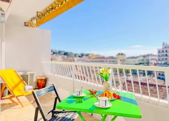 Montfleury - Comfortable Center Мини-отель Канны